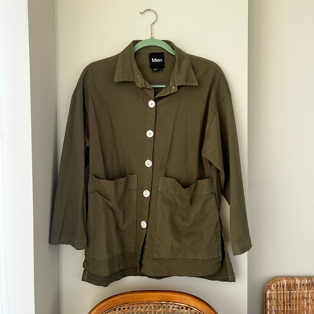 Mien Chore Coat in Olive Green Size Small